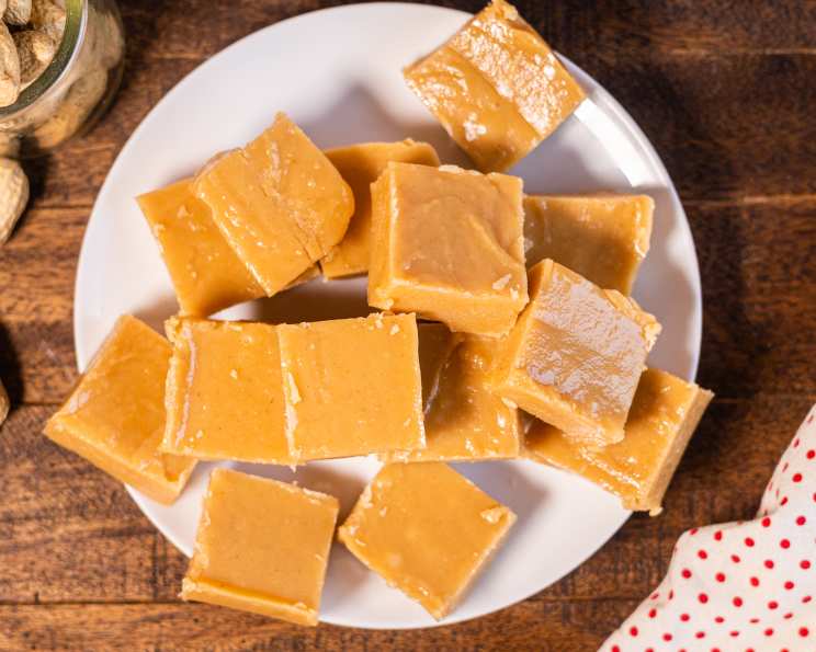 Easiest Peanut Butter Fudge Ever! Recipe